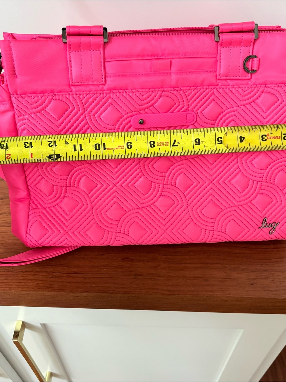 Lug Dilly Dally Hot Pink Quilted Convertible Tote Bag NWOT Barbie Travel Pockets - Picture 6 of 8